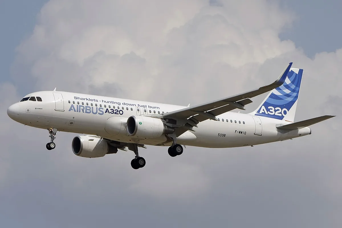 Airbus A320 (representative)